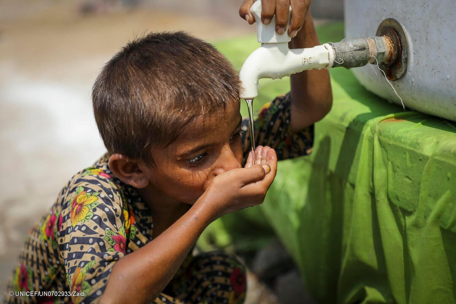 Providing clean water for children in Gaza - Image 3